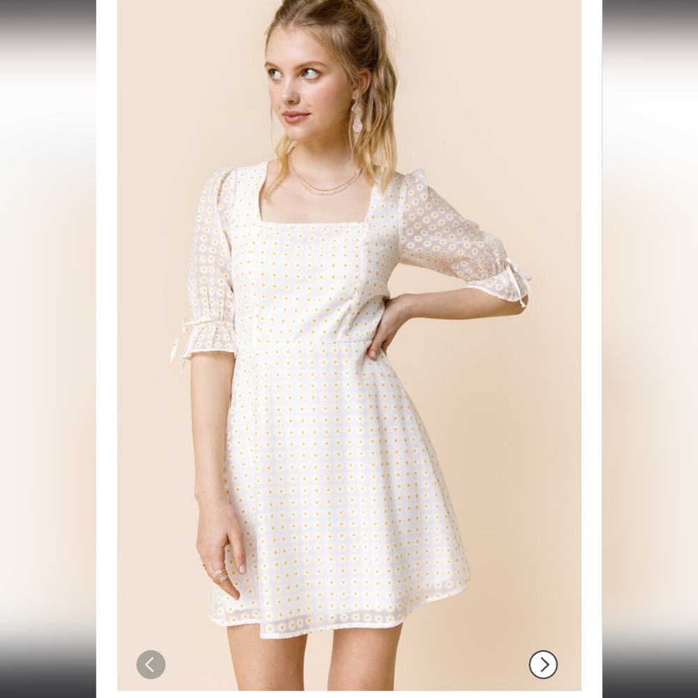 White Daisy Dress